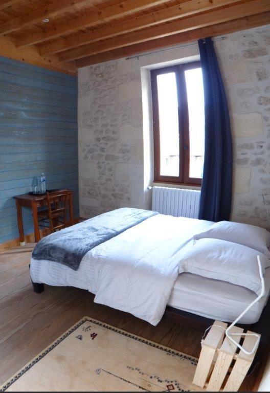 Au Coeur Des Vignobles Bed & Breakfast Saint-Estèphe Dış mekan fotoğraf